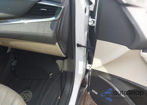 2018 Buick Enclave Premium z USA, uszkodzony, nr VIN 5GAEVBKW4JJ268079